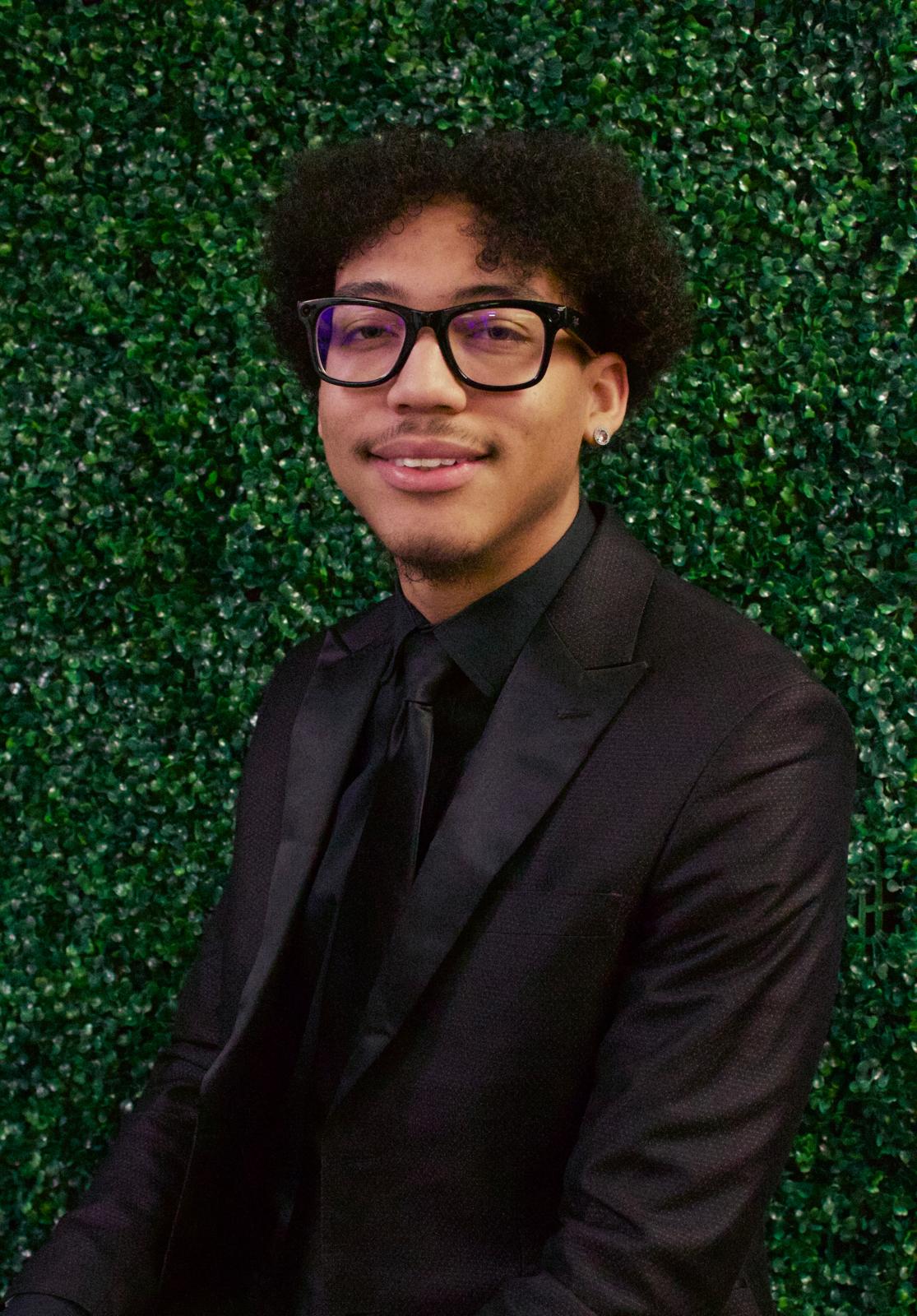 Yaseen Riley-Team Lead